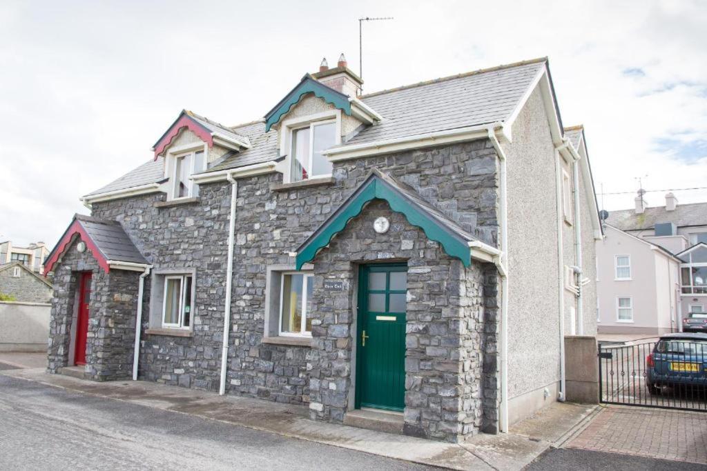 Ceol Na Mara Guest House Енискроун Екстериор снимка